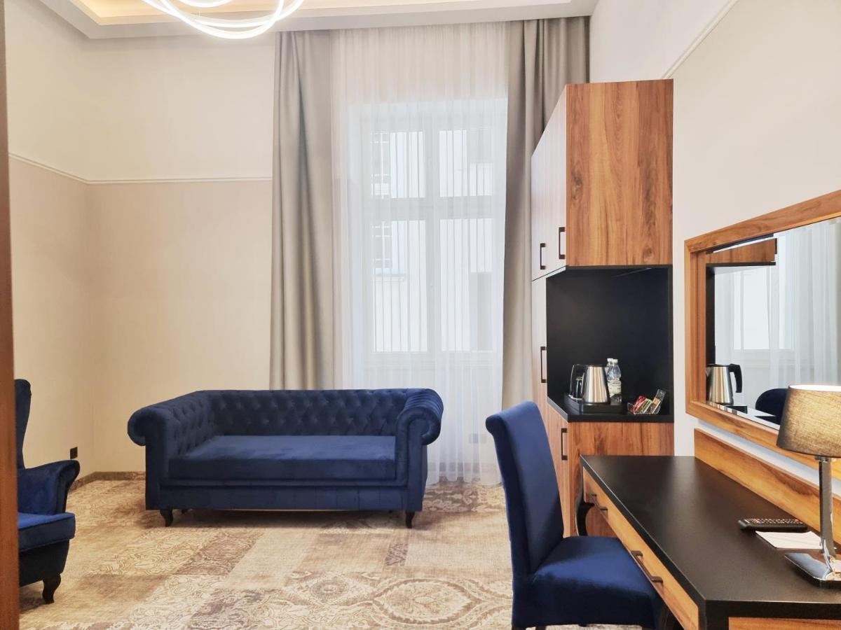 Sky Hotel كراكوفيا المظهر الخارجي الصورة