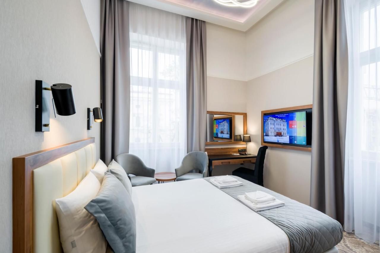 Sky Hotel كراكوفيا المظهر الخارجي الصورة